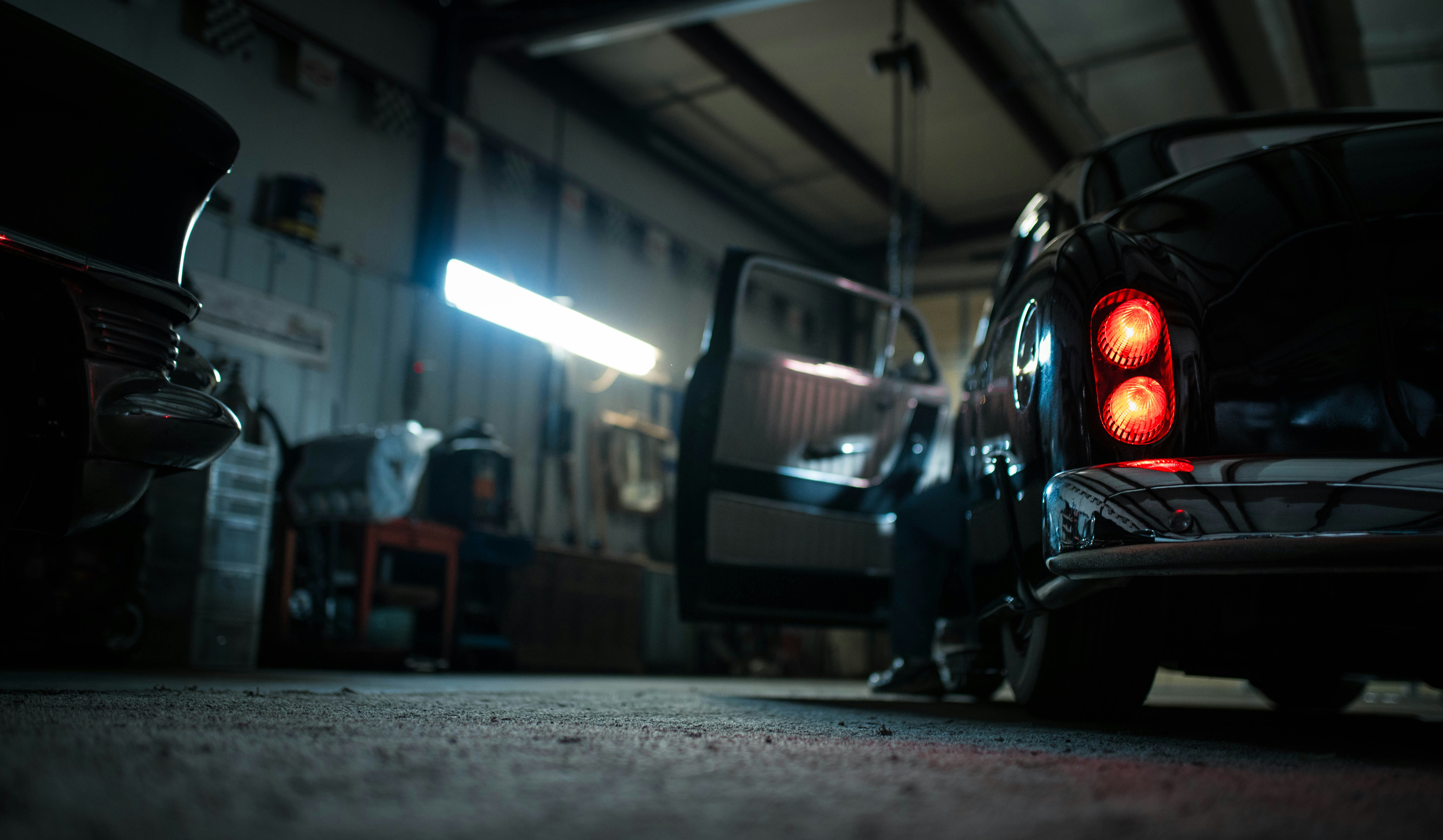 Professional garage bay